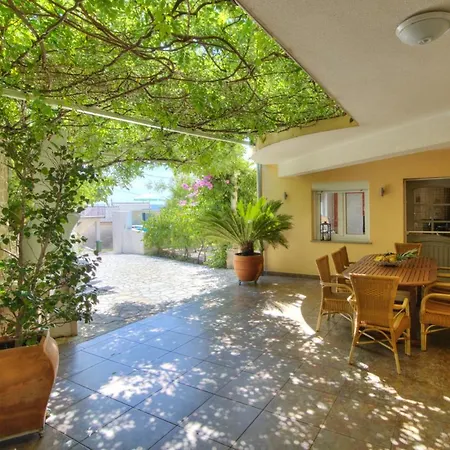 Villa Dalmare