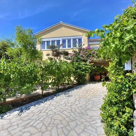 Villa Dalmare * Novi Vinodolski