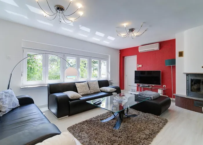 Dalmare فيلة نوفي فينودولسكي